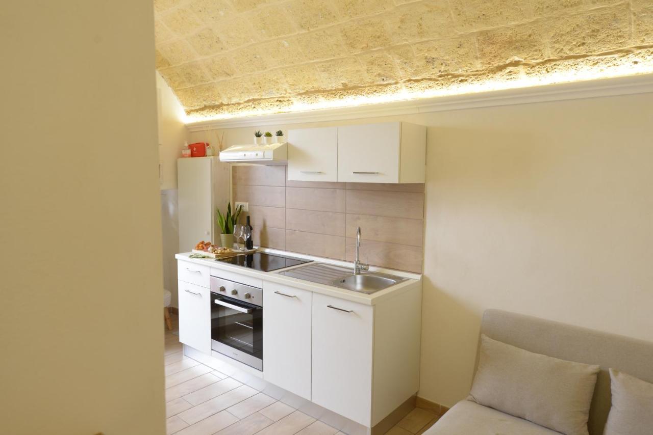 Castrum Casa Vacanza Mesagne Exterior photo