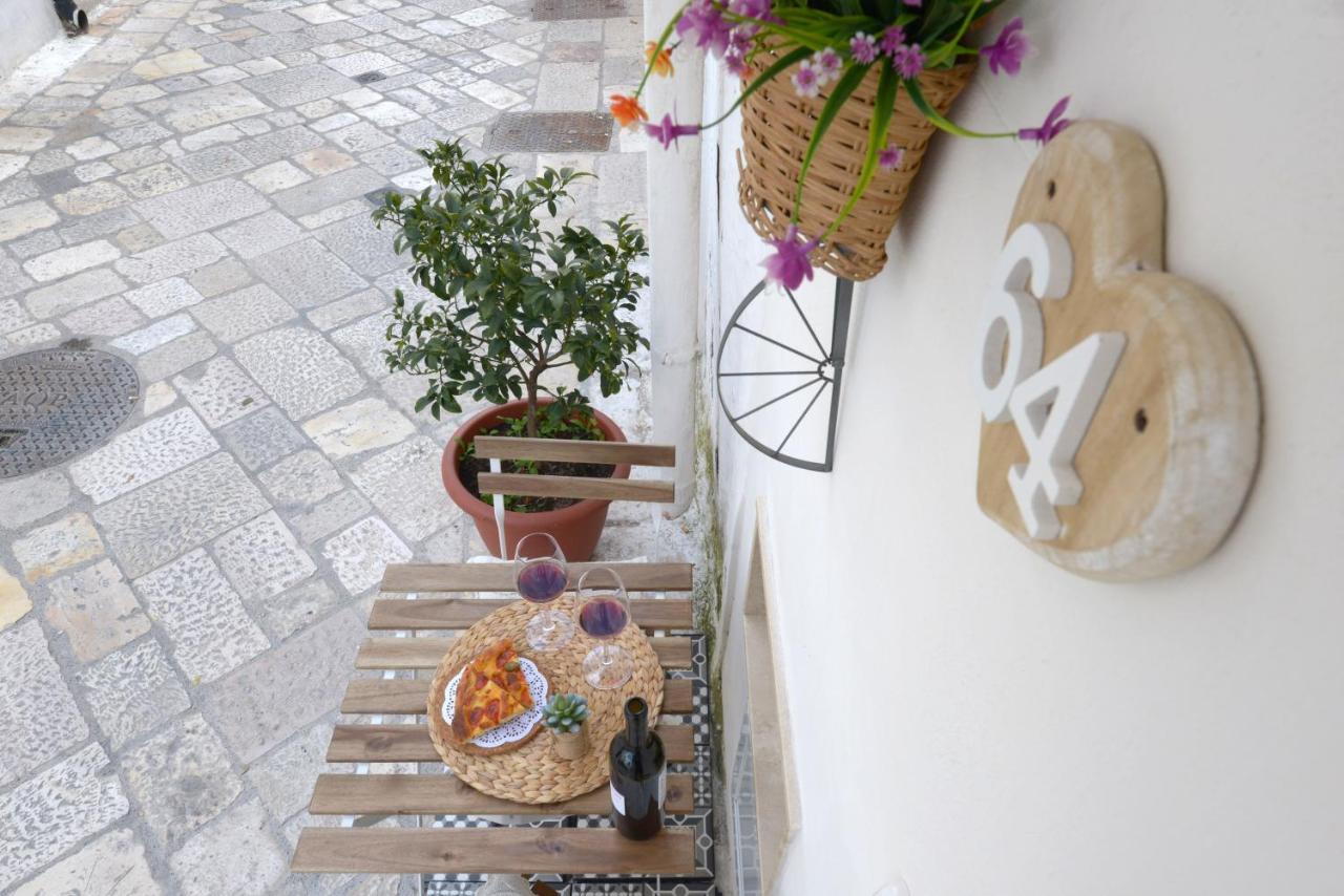 Castrum Casa Vacanza Mesagne Exterior photo